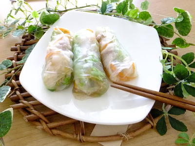 ポン酢ジュレでさっぱり！野菜たっぷり生春巻き