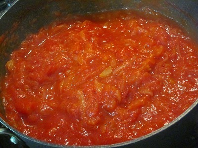 自家製トマトソース(残りは冷凍保存)