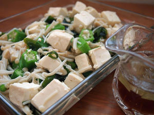 栄養バッチリ！お腹も満足♪夏に食べたい「豆腐サラダ」レシピ