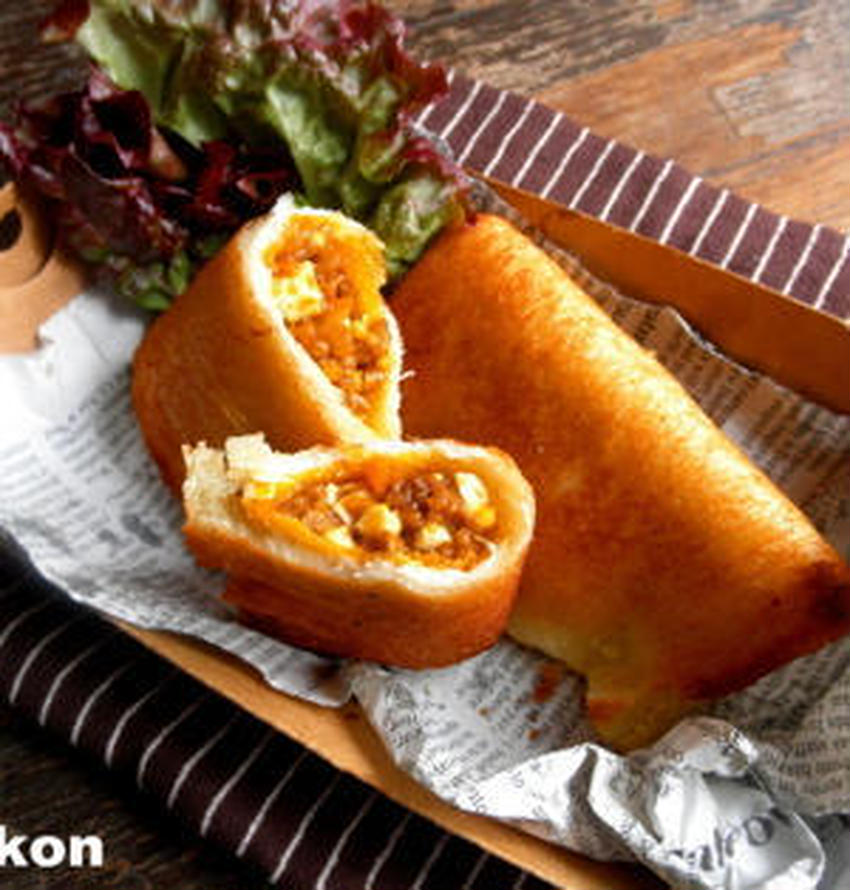 ロシア料理を簡単に♪食パンで「ピロシキ風」を作ってみよう！