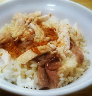 鶏むね肉でご飯がすすむ！みんなが作りはじめてる台湾メシ「鶏肉飯（チーローハン）」