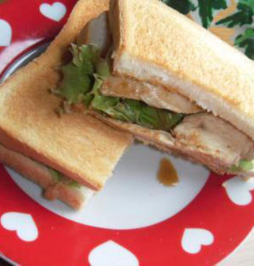 食べごたえ満点！「鶏むね肉×サンドイッチ」のおすすめレシピ