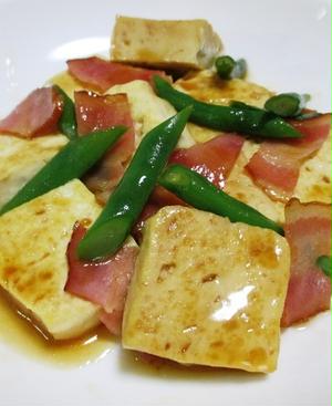 しっかり味でご飯に合う！豆腐×ベーコンのおかずレシピ