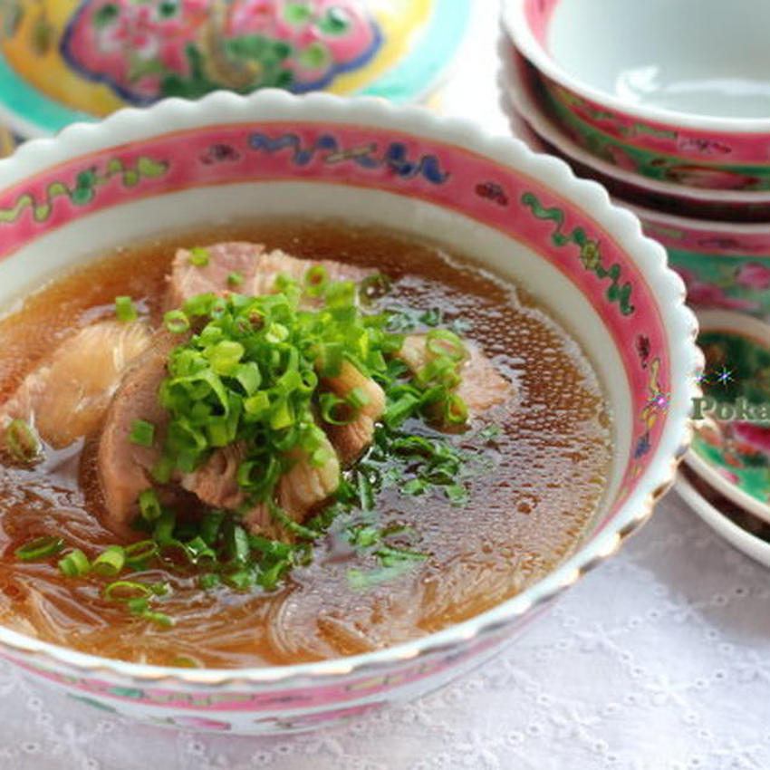 アジア気分を満喫♪豚肉スープ「バクテー」の作り方