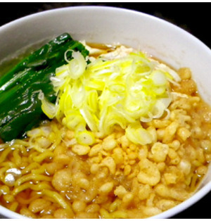 麺とスープがミスマッチ！？JR姫路駅の「日本一の立ち食いそば」はこんな味です