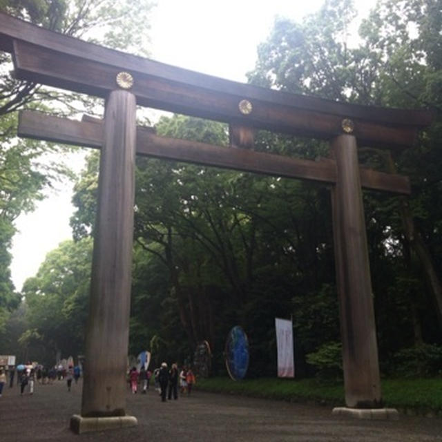明治神宮へ