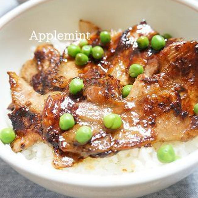 簡単豚丼(帯広豚丼風？）とツナと彩り野菜のミルク煮の晩ごはん