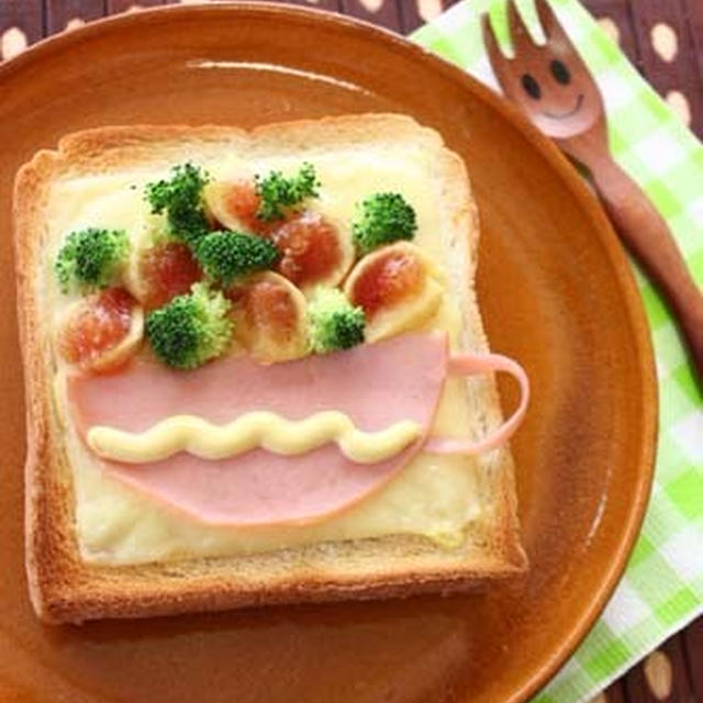 【モニター】デコパン♪「カップ花束のハムマヨチーズトースト」