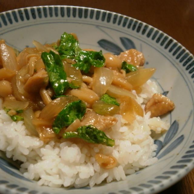 すき焼き風鶏肉丼