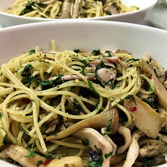 庭の大葉を沢山入れてパスタ♪
