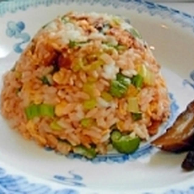 ニンニク醤油と塩こうじで、美味しいチャーハン♪