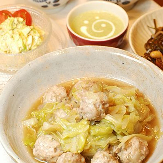 たっぷり春キャベツと肉団子の和風スープ煮定食【おばばドリーム】