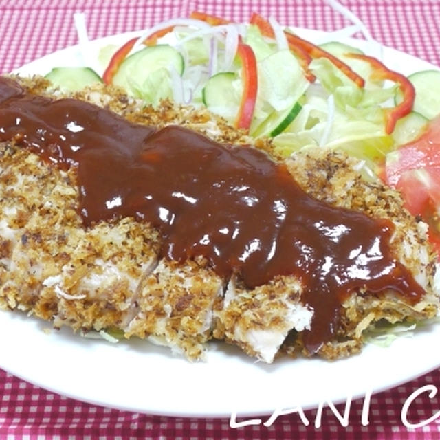 揚げずにジューシーむね肉　チキンカツ