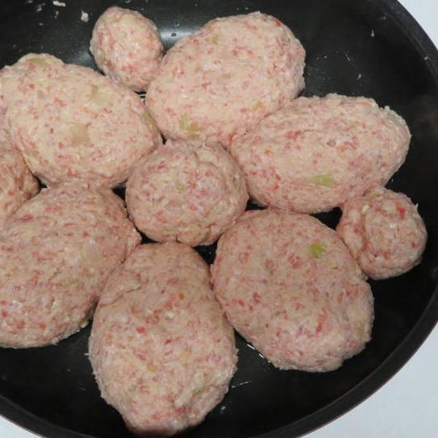 お花の豆腐ハンバーグ