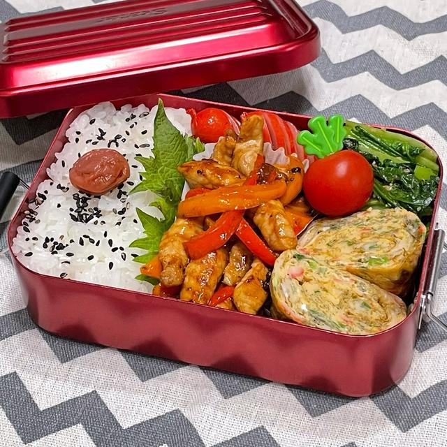 【お弁当】カラーピーマンで青椒肉絲