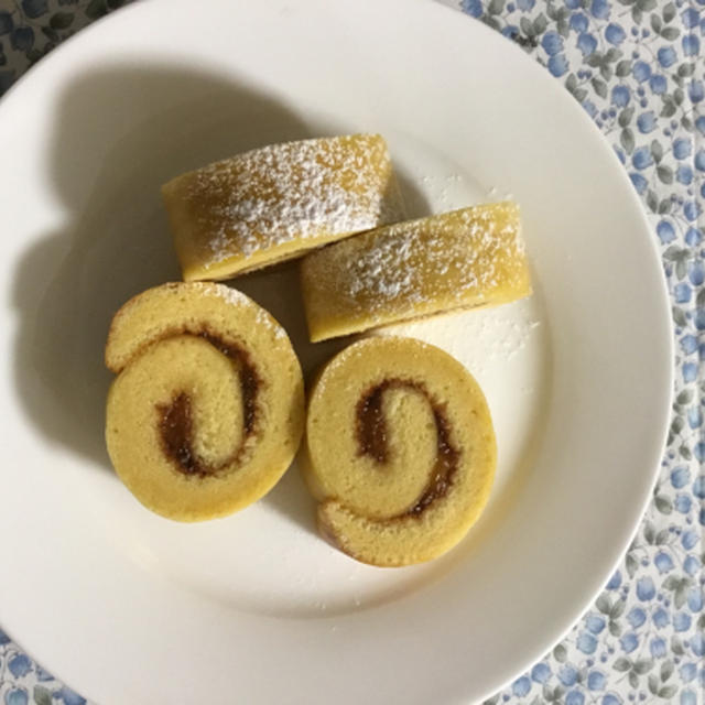 奥が深いロールケーキ