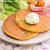 【スパイス大使】トマトパンケーキ　バジルバター添え