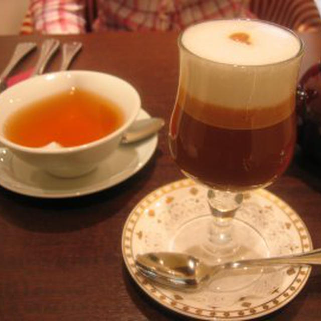 カファレル　イートインとチョコたち