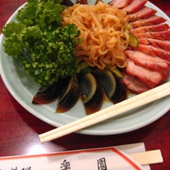横浜中華街へ