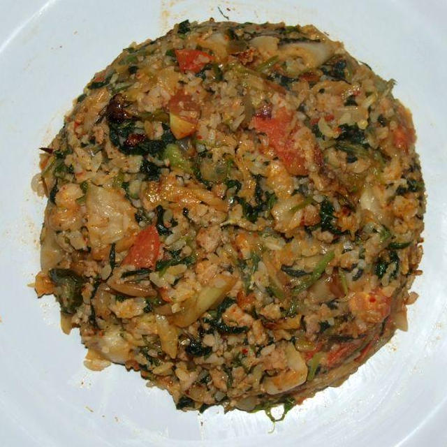 ほうれん草たっぷりのキムチ炒飯