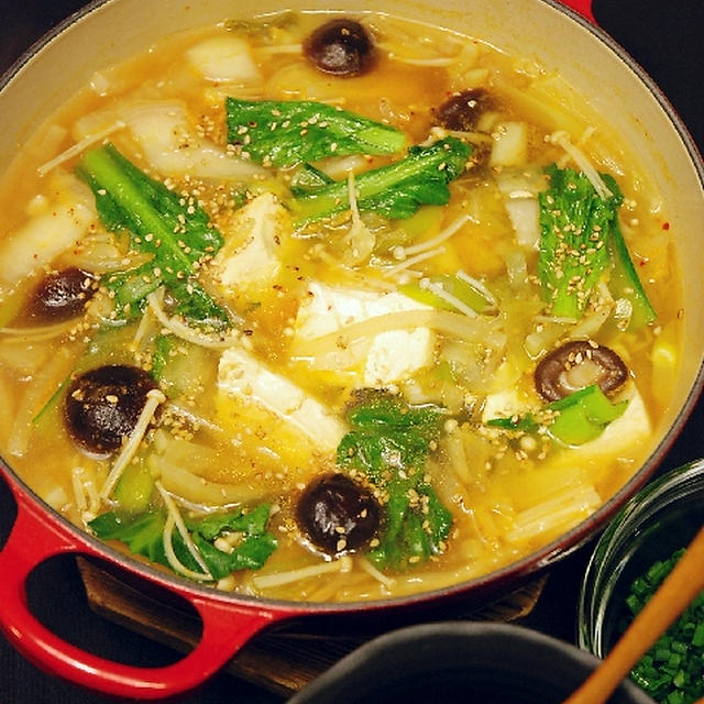 あっさりヘルシーな豆腐キムチスープ（鍋）