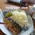 塩鯖とサンマ　どっちがいい？　あるもので頑張ろうね、定食。。