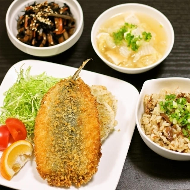 ウルメ粒マスタードフライ / 肉味噌のっけご飯 / 男子中学生弁当