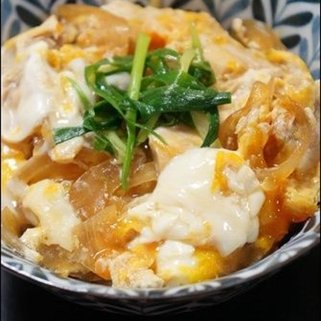 美味しい親子丼。フライパンで作る＆ネギダブル使いのレシピ♪