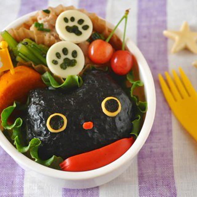 靴下にゃんこのお弁当