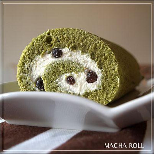 しっとり美味しい「お抹茶ロール」レシピ♪