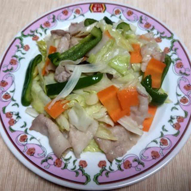 豚肉とキャベツ他の炒めもの
