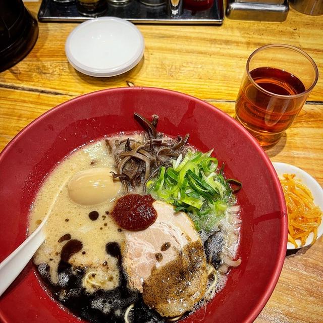 一風堂の赤丸。