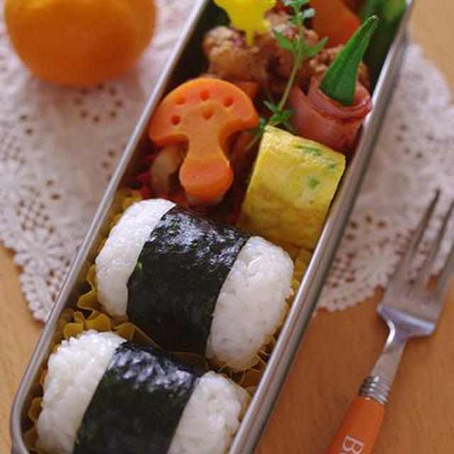 俵おにぎりのお弁当