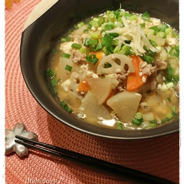 食べ過ぎた週末の夜ご飯に　けんちん蕎麦