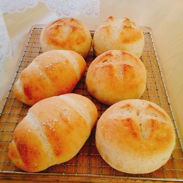 全粒粉のバンズ♪全粒粉の塩バターあんぱん♪