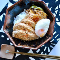さっぱり鶏チャーシューで すき煮丼