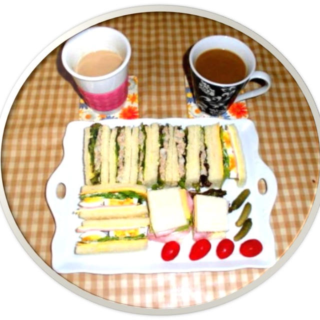朝ご飯は、サンドイッチで