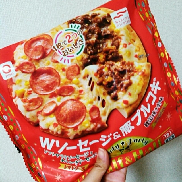 アクリブランド☆新商品 「ピッツァハーフ&ハーフ Wソーセージ＆豚プルゴギ」を食べたよ