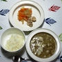 大根と人参と鶏肉の煮物、ごぼうと豆腐のお味噌汁、ご飯