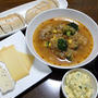チーズのお供に「すじ肉入り野菜スープ」