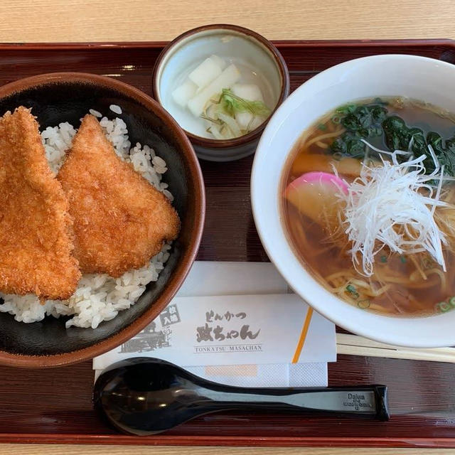 とんかつ政ちゃん　タレカツ丼とラーメンセット