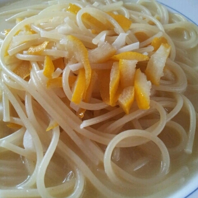 お昼にいかが？『柚子パスタ』