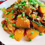 【チャーシュー煮汁で】豚肉と南瓜のニンニク醤油炒め(動画レシピ)/Stir-fried pork and pumpkin with garlic.