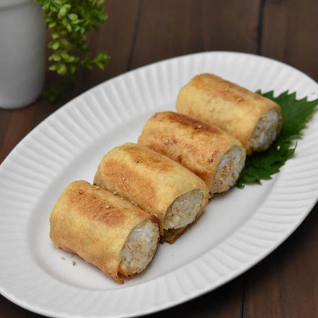 超時短！技あり！フライパンで作る簡単いなり寿司｜カリカリ焼きいなりロール寿司