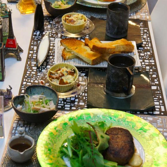 i-kitchen美味しくて、支援にもなるハンバーグ（竹福ハンバーグ）
