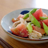「愛知県産野菜」のおかずレシピ＊トマトとアスパラガスと茹で鶏のごま和え