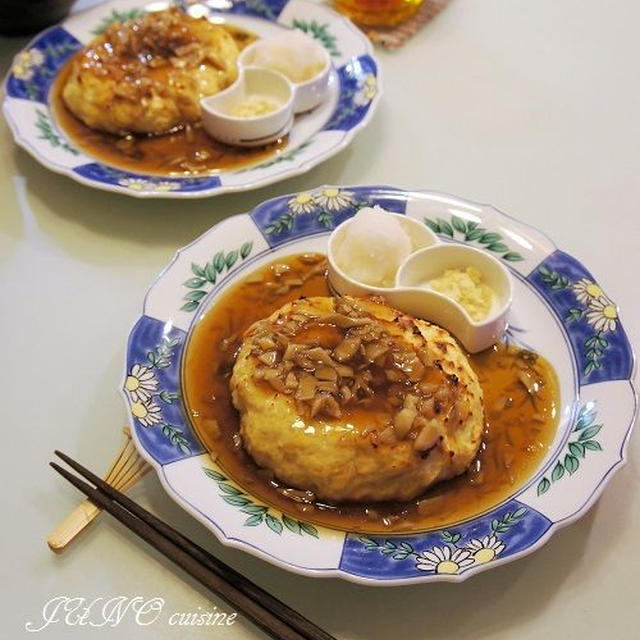 鶏胸肉のつくねバーグ【フワフワやわらかく作る方法と和風おろし生姜あんかけ：工程写真付き】