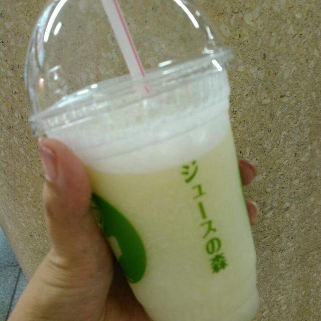朝ごはん☆メロンジュース