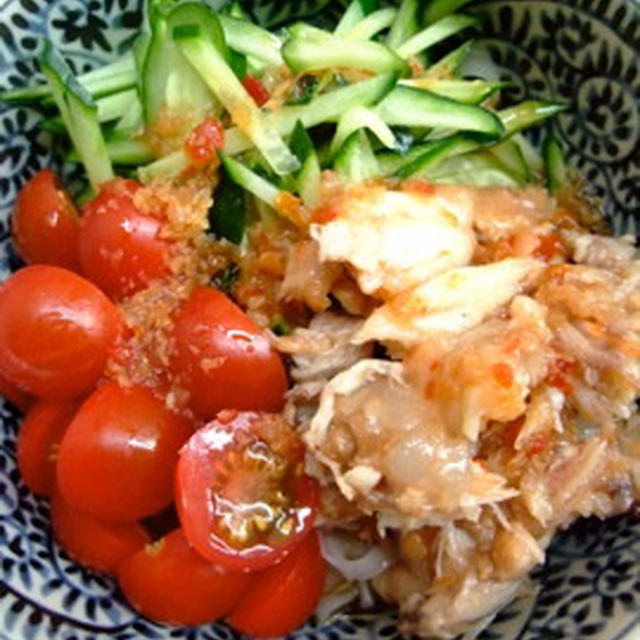 チキンと野菜のタイ風涼麺