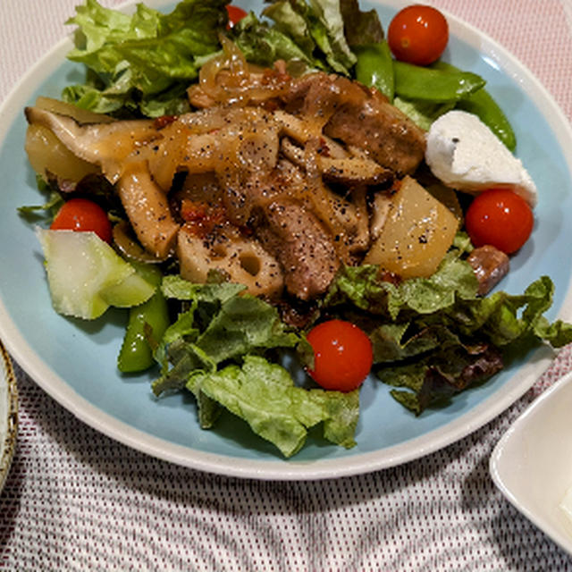 豚ヒレ肉と根野菜バター醤油煮